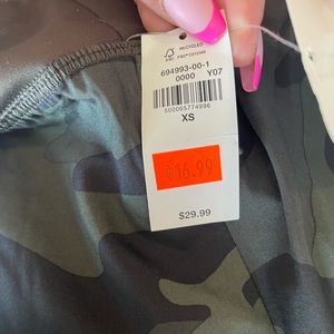 Old navy camo work out skirt